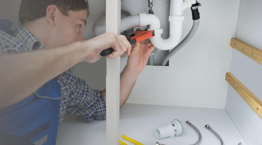 Professional Leak Detection in Red Rock, TX
